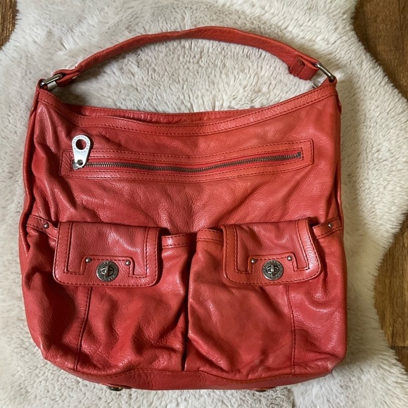 Marc Jacobs Hobo Red Turnlock. Leather Shoulder Bag Purse Slouchy - Picture 1 of 12